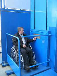 Платформа подъемная с вертикальным перемещением для инвалидов ППБ225ВИО.  - Лифт : цена, характеристики, описание, фото.